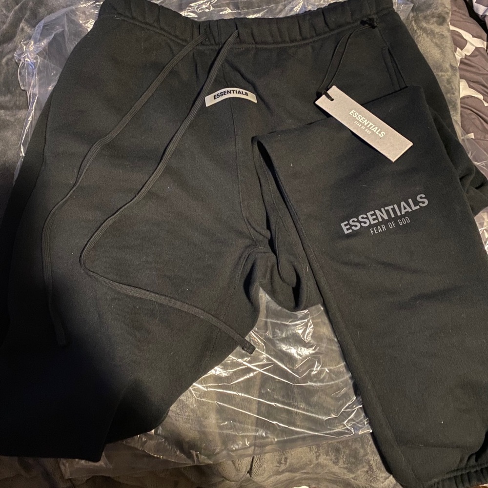 Fear of God Essential Sweats